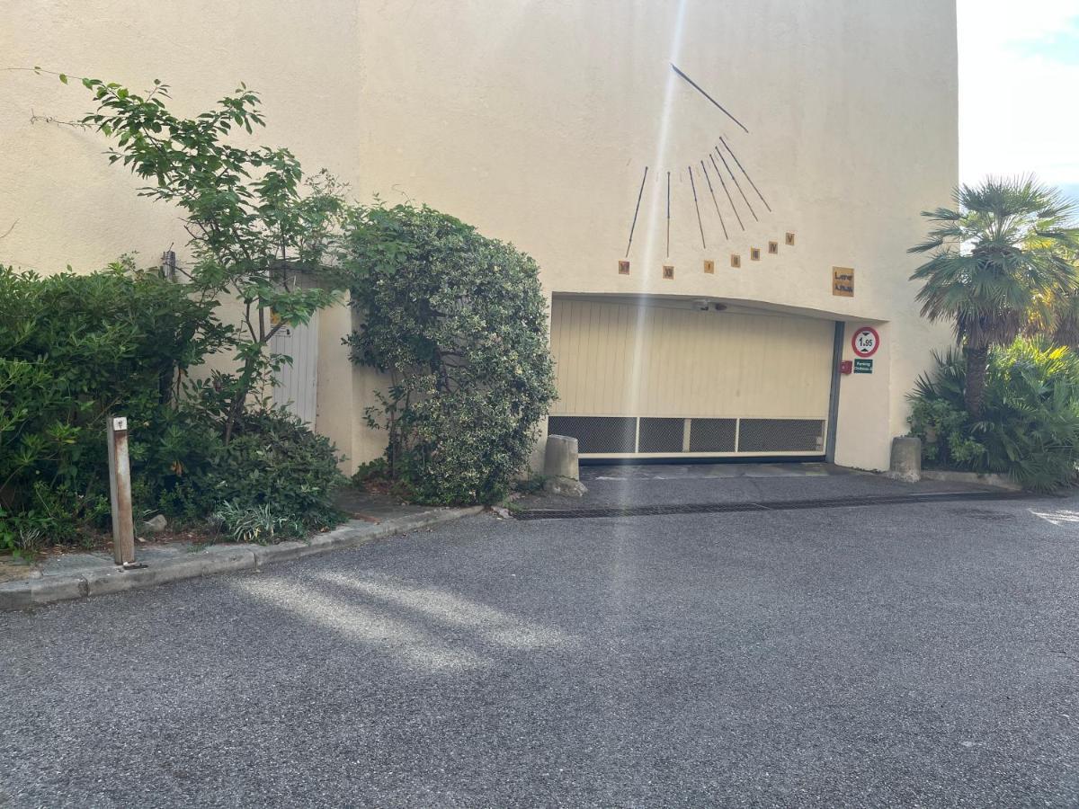 Village Typique - Piscine - Grande Terrasse Ombragee - Logement Climatise Mougins Exterior foto